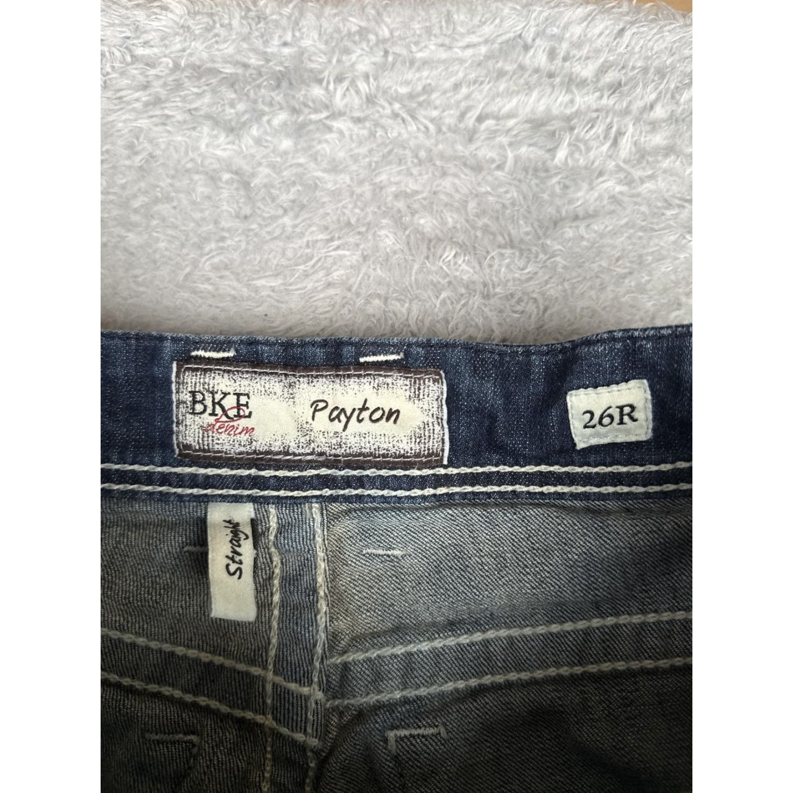 Vintage BKE Payton Jeans Women 26R Blue Medium Wash Straight Distressed 5-Pocket Denim Regular 30in Inseam 26x30 Size 26" / US 2 / IT 38 - 7 Thumbnail