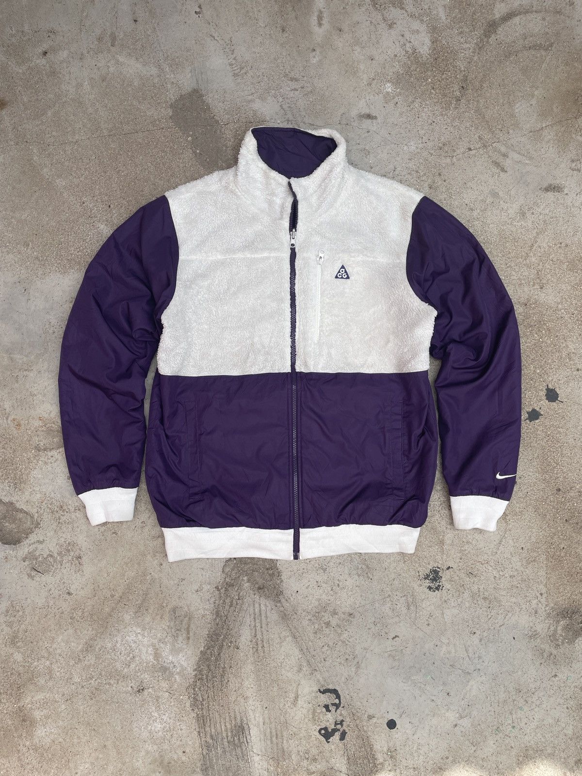 Nike ACG Vintage Nike ACG Reversible Sherpa Fleece Jacket Size US XL / EU 56 / 4 - 1 Thumbnail