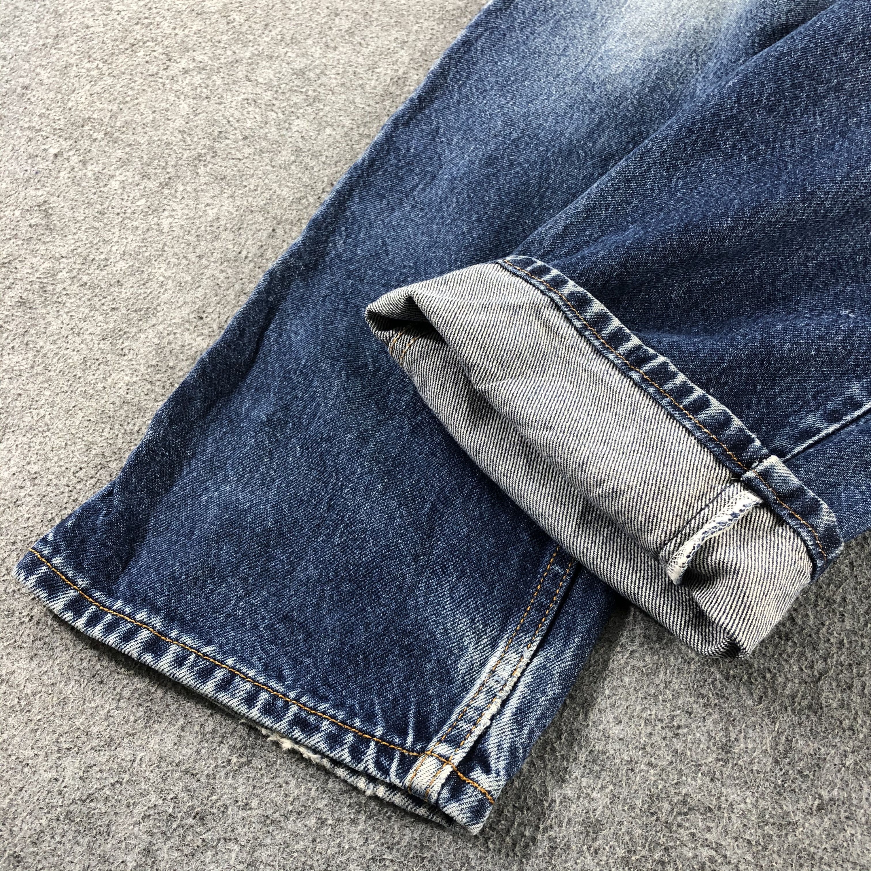Levi's Vintage Blue Wash Levis 505 Jeans-J2356 Size US 35 - 7 Thumbnail