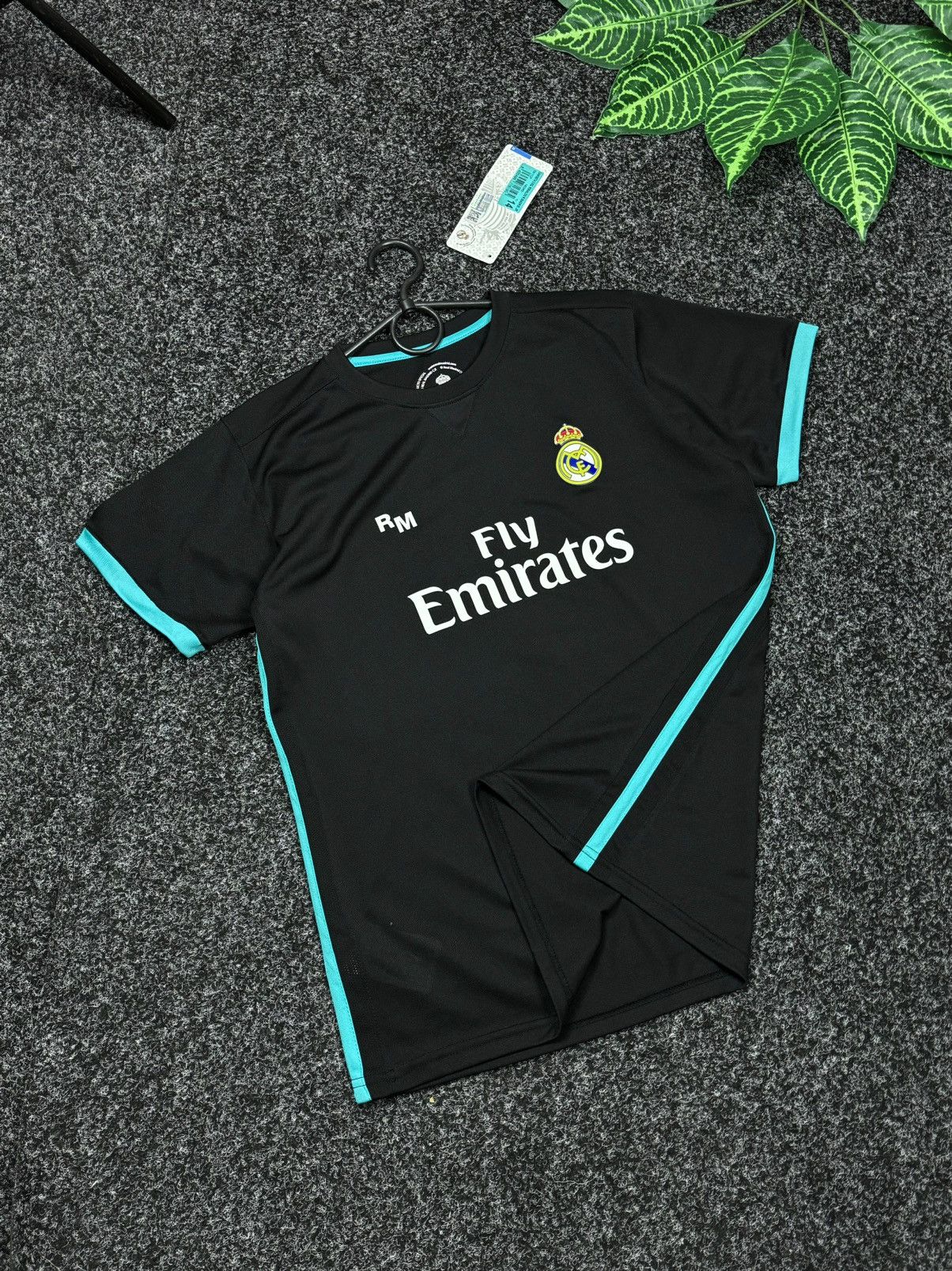 Other Soccer jersey football Real Madrid tee Ronaldo 7 Size US XS / EU 42 / 0 - 3 Thumbnail
