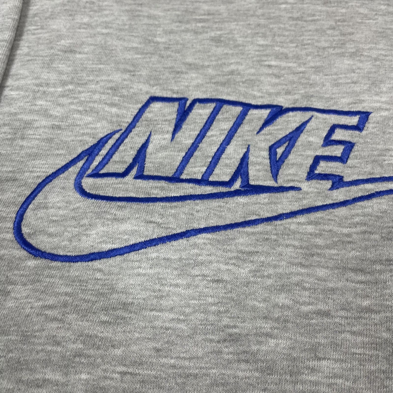 Nike × Vintage Vintage Nike Men’s Heather Gray Solo Swoosh Sweatshirt XL Size US XL / EU 56 / 4 - 2 Thumbnail