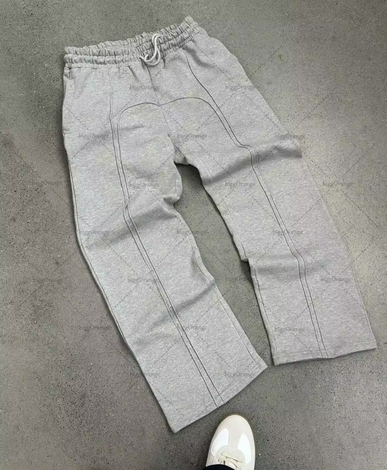 Japanese Brand Retro Splicing Oversized Sweatpants Size US 33 - 3 Thumbnail
