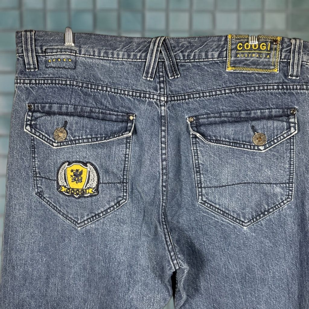 Coogi VINTAGE COOGI Jeans Baggy 40x34 Men Denim Blue 90s Hip Hop Embroidered Pockets Flap Wide-Leg 34" Inseam Size US 40 / EU 56 - 1 Thumbnail