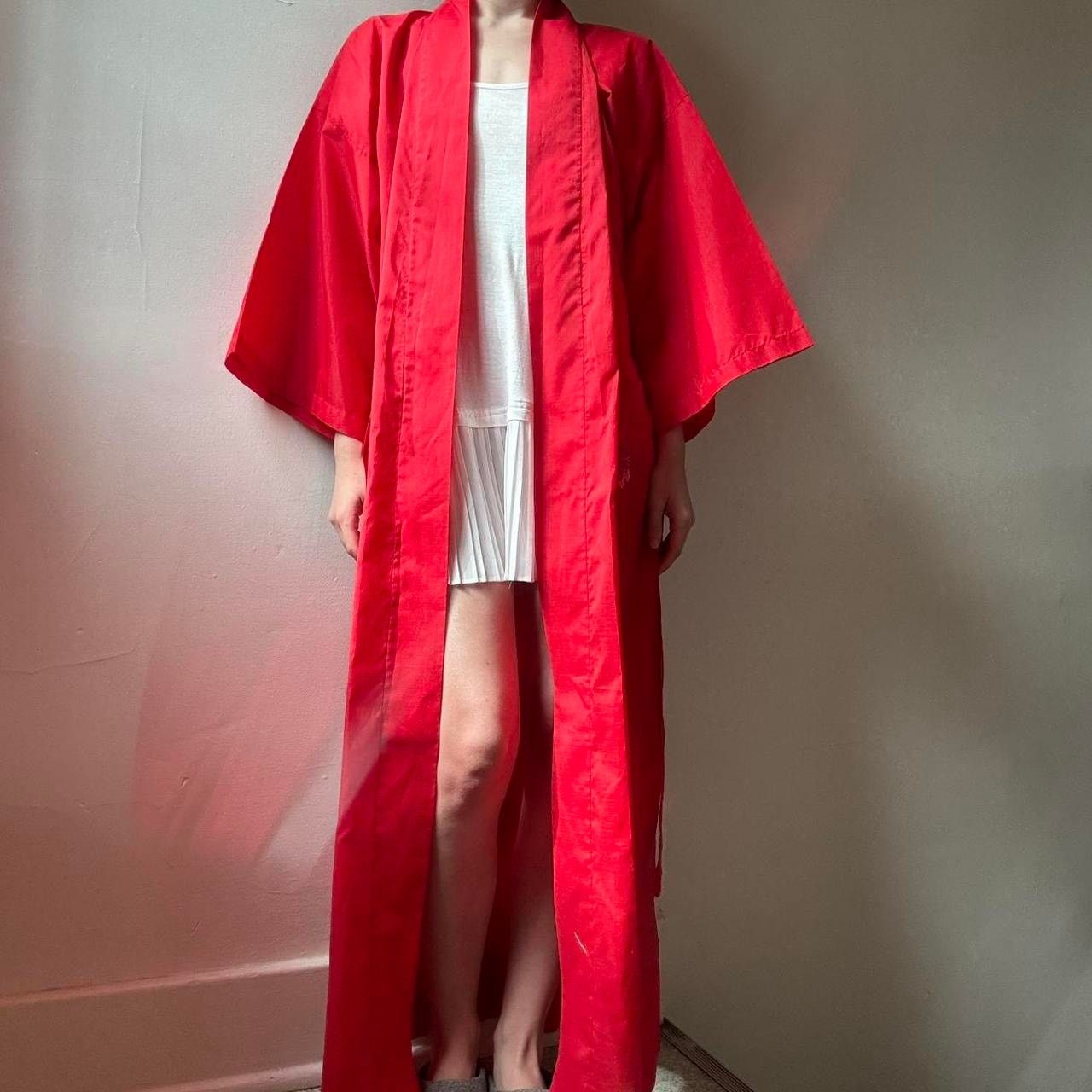 Vintage Vintage Hand Embroidered Chinese Red Belted Robe Medium Size M / US 6-8 / IT 42-44 - 2 Thumbnail