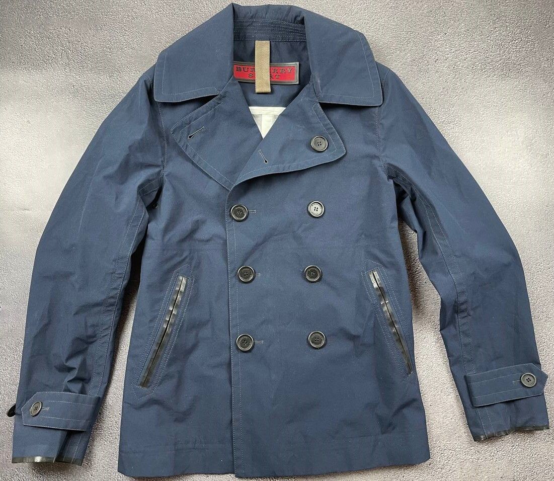 Burberry Burberry sport waterproof jacket Size XS / US 0-2 / IT 36-38 - 1 Thumbnail
