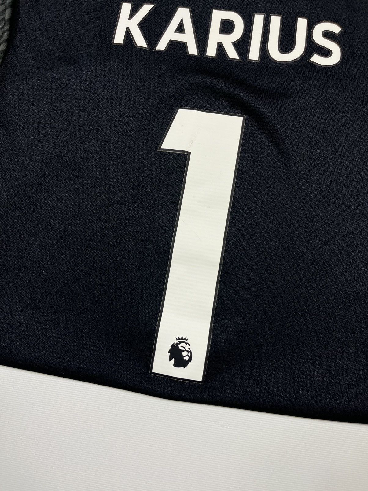 New Balance New Balance Liverpool FC 2017-18 Goalkeeper Jersey Karius #1 Size US M / EU 48-50 / 2 - 19 Thumbnail