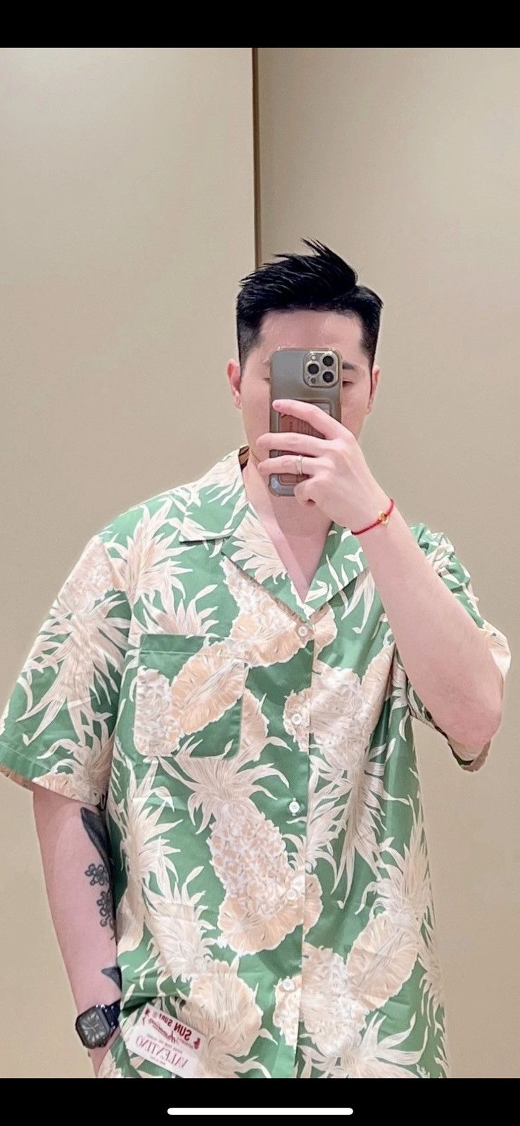 Valentino Pineapple print bowling shirt size 46 Size US S / EU 44-46 / 1 - 1 Thumbnail