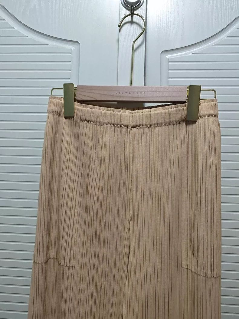 Issey Miyake Issey Miyake size:2 Beige pleated trousers Size 31" - 4 Thumbnail