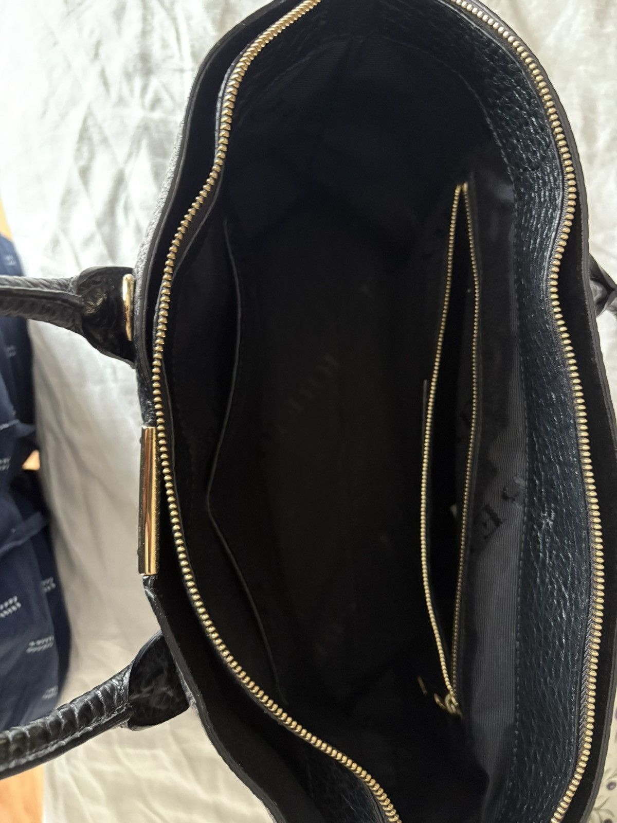 Burberry Burberry Bag w/straps Size ONE SIZE - 6 Thumbnail