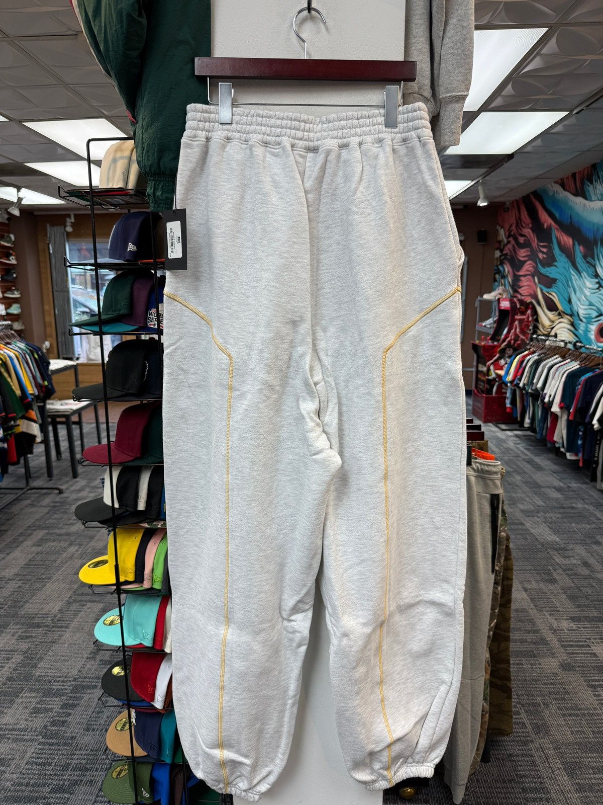 The GV Gallery GV Raspberry Hills Serger Sweats Size US 32 / EU 48 - 2 Thumbnail