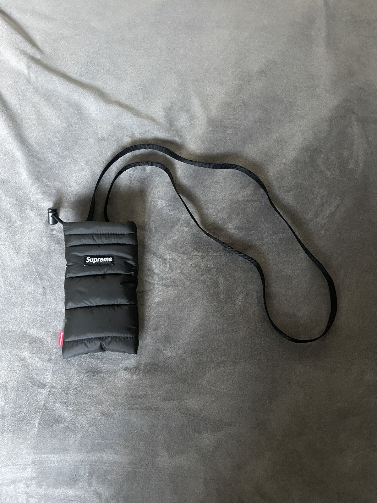 Supreme Puffer Neck Pouch 