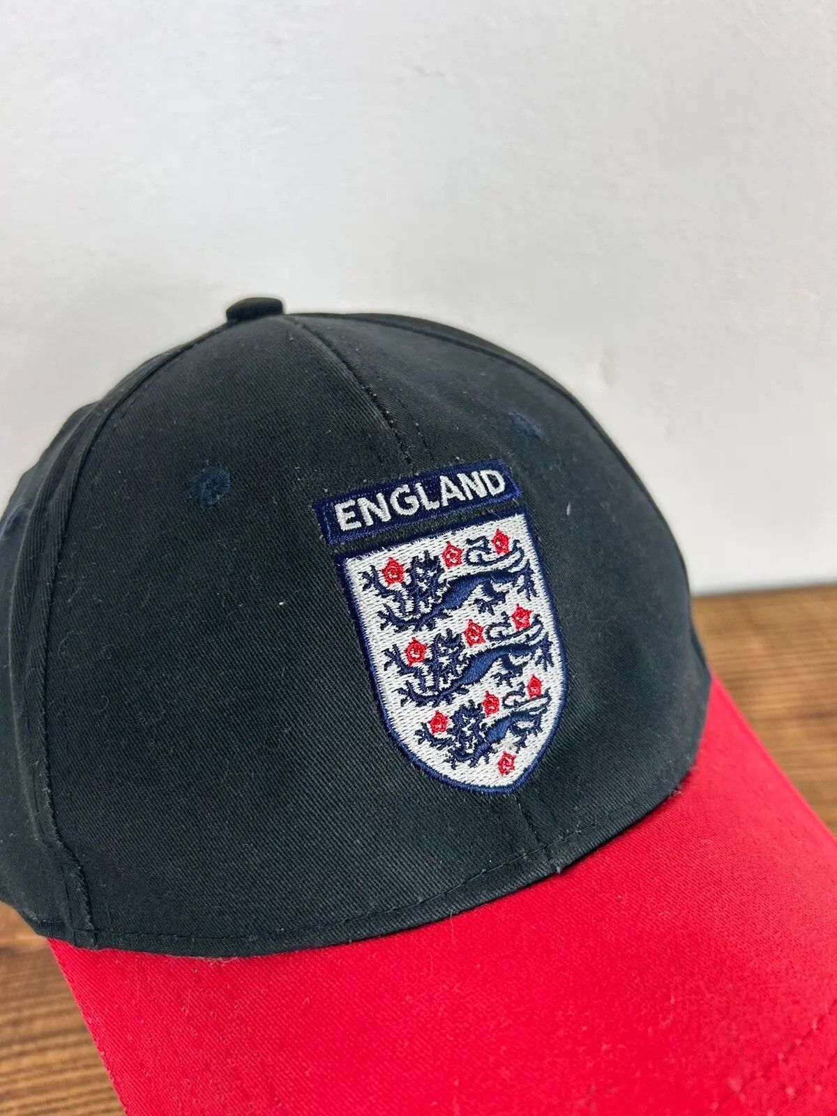Umbro 00s Vintage Umbro x England Soccer Team Hat Cap Size ONE SIZE - 2 Thumbnail