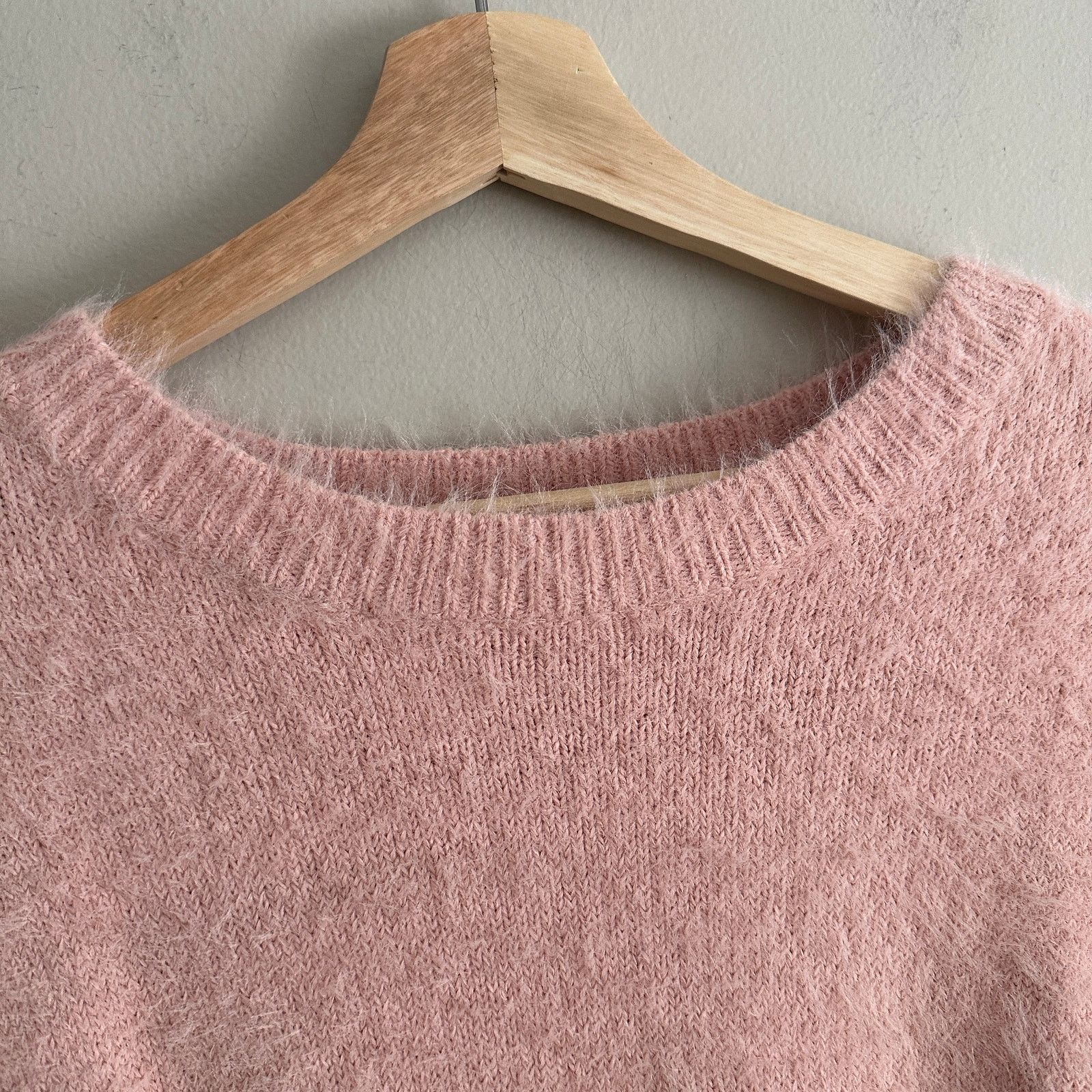 English Factory English Factory Pink Peplum Ruffle Sweater Fuzzy Knit Top S Size S / US 4 / IT 40 - 3 Thumbnail