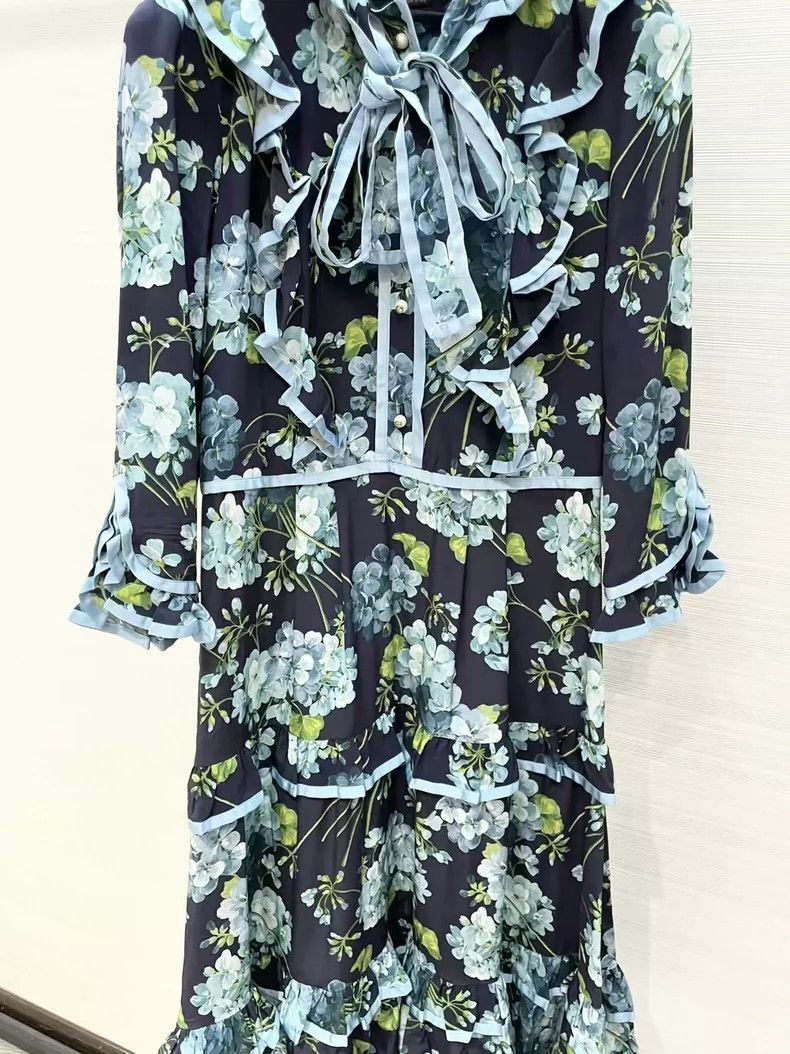 Gucci GucciSilk floral dress 2503-Nextarrow Size XS / US 0-2 / IT 36-38 - 4 Thumbnail