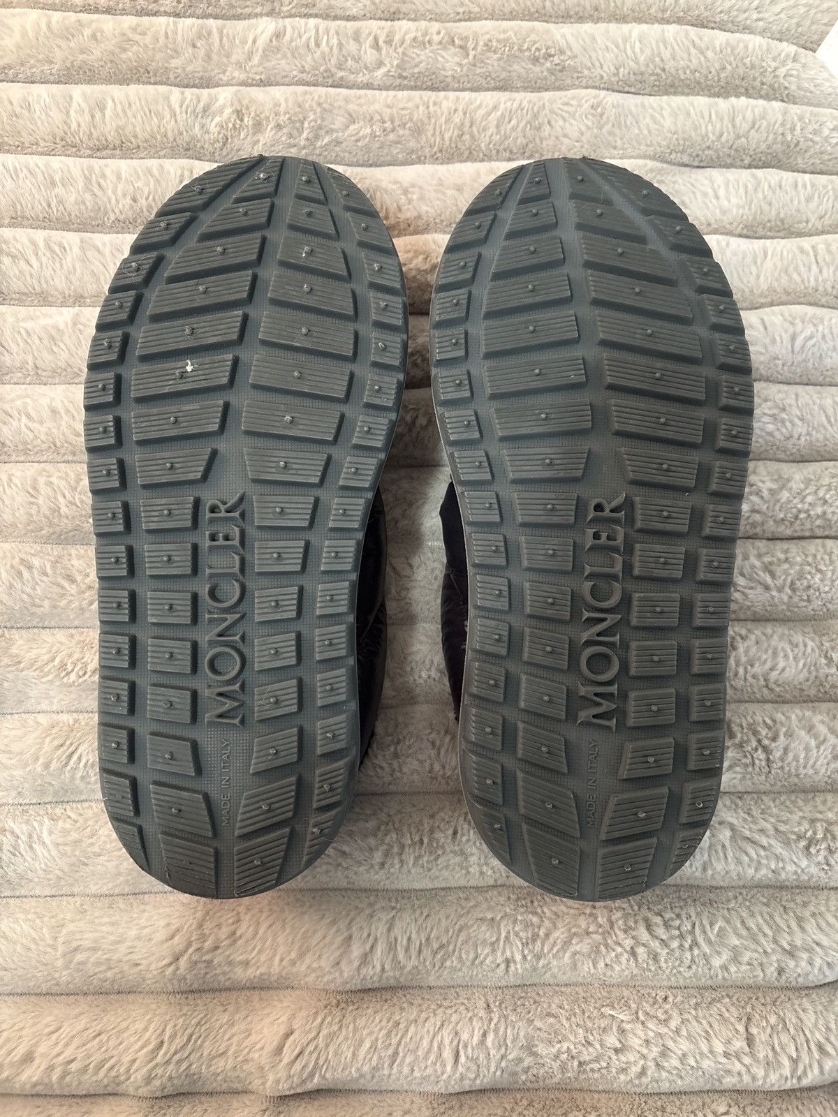 Moncler “Gaia” Slides Size US 7 / IT 37 - 6 Thumbnail