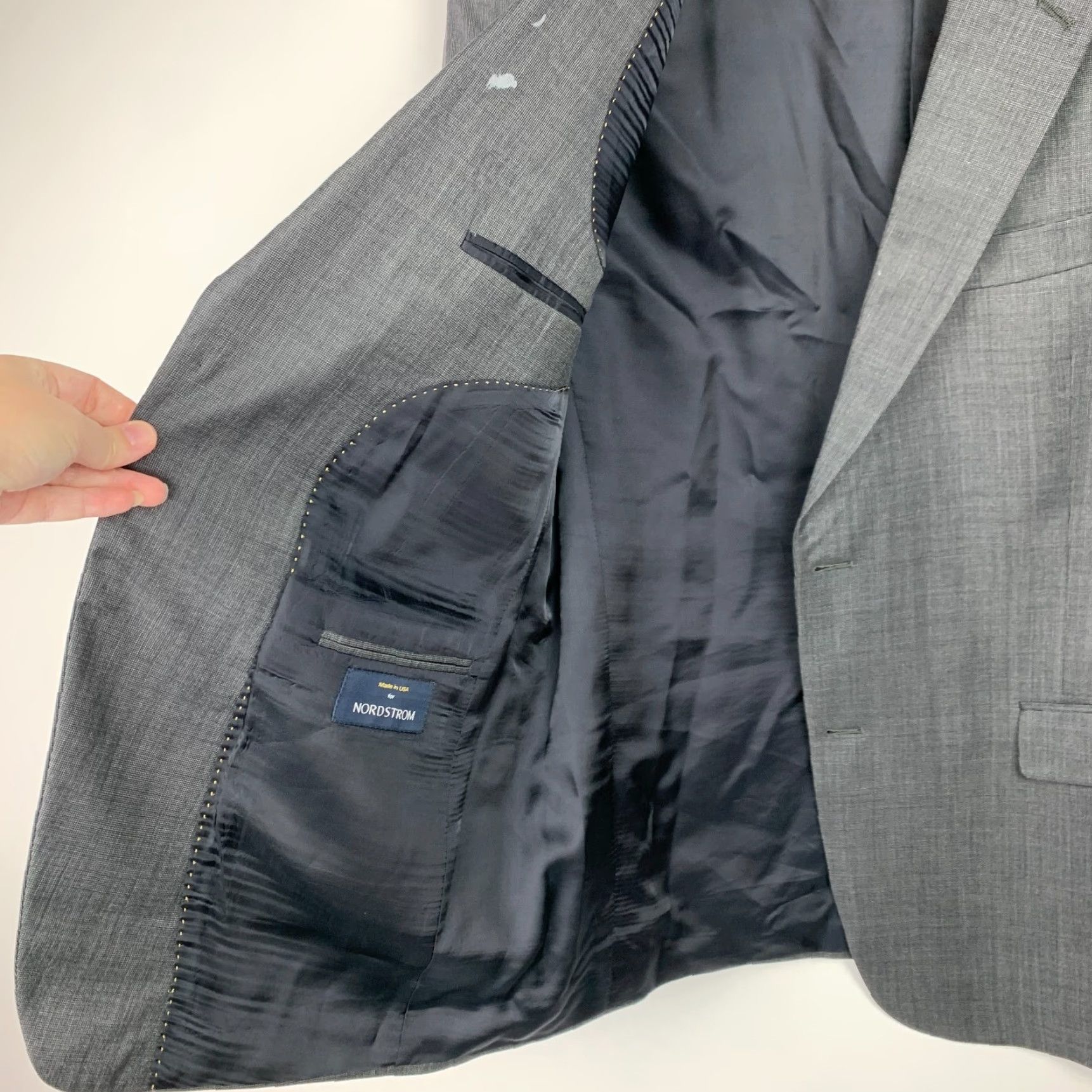 Hart Schaffner Marx VINTAGE Hart Schaffner Marx Nordstrom Gold Trumpeter Blazer Suit Sport Coat 43R Gray Mens Jacket 1990s Size 46R - 7 Thumbnail