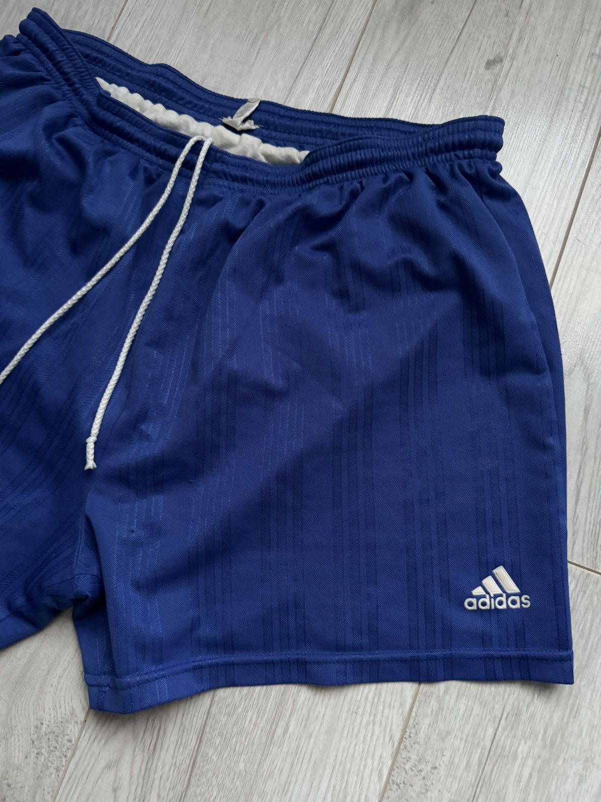 Adidas × Vintage Vintage adidas 90’s jersey shorts Size US 32 / EU 48 - 2 Thumbnail