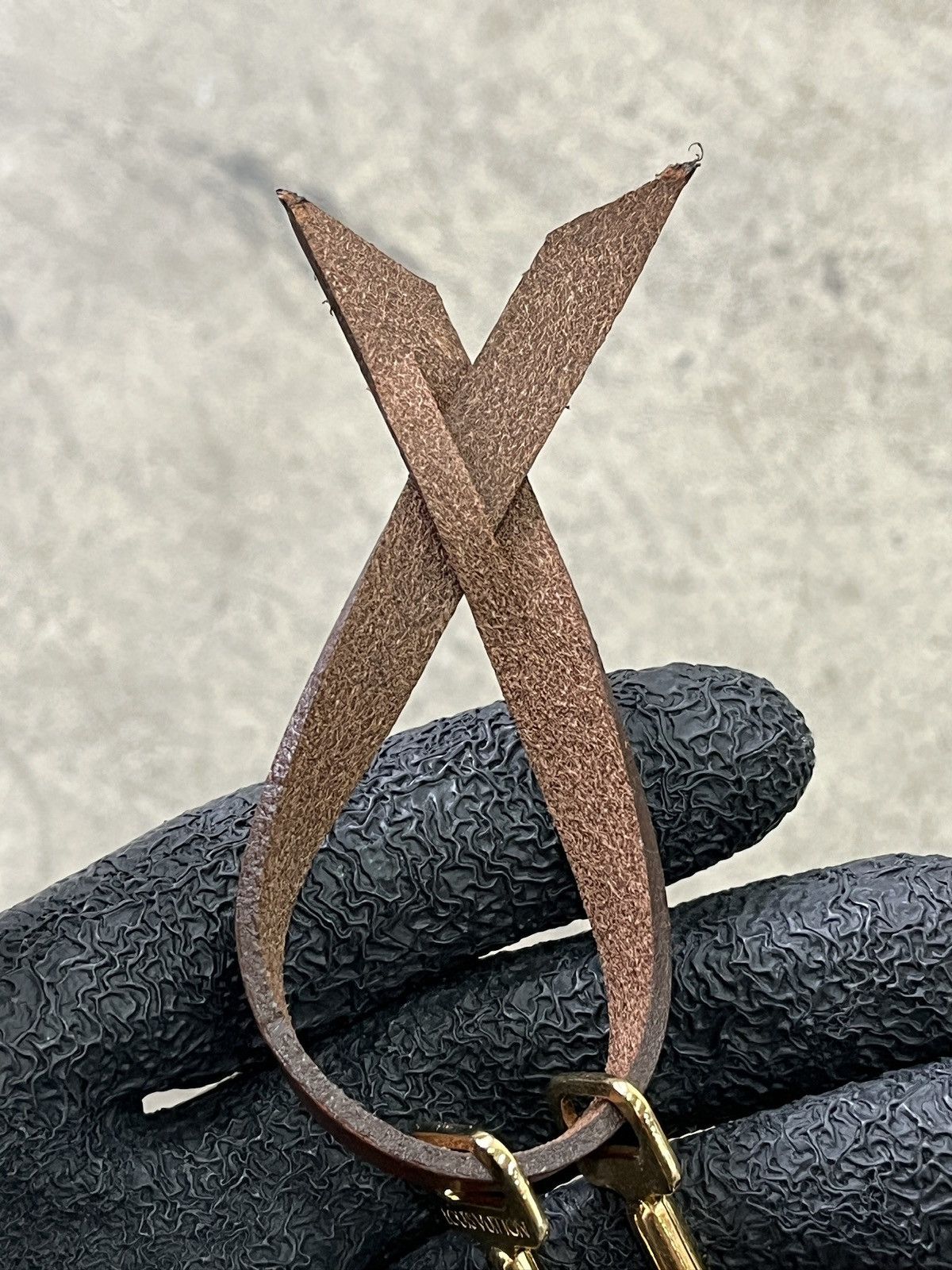 Louis Vuitton Louis Vuitton Leather Bag Charm (unisex) Size ONE SIZE - 11 Thumbnail