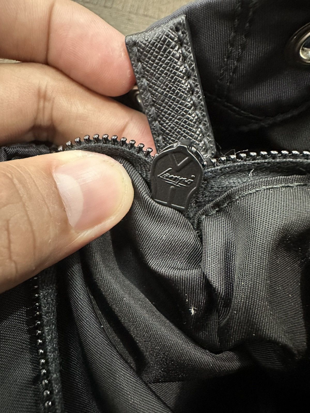 Prada Prada Quilted triangle logo backpack Size ONE SIZE - 18 Thumbnail