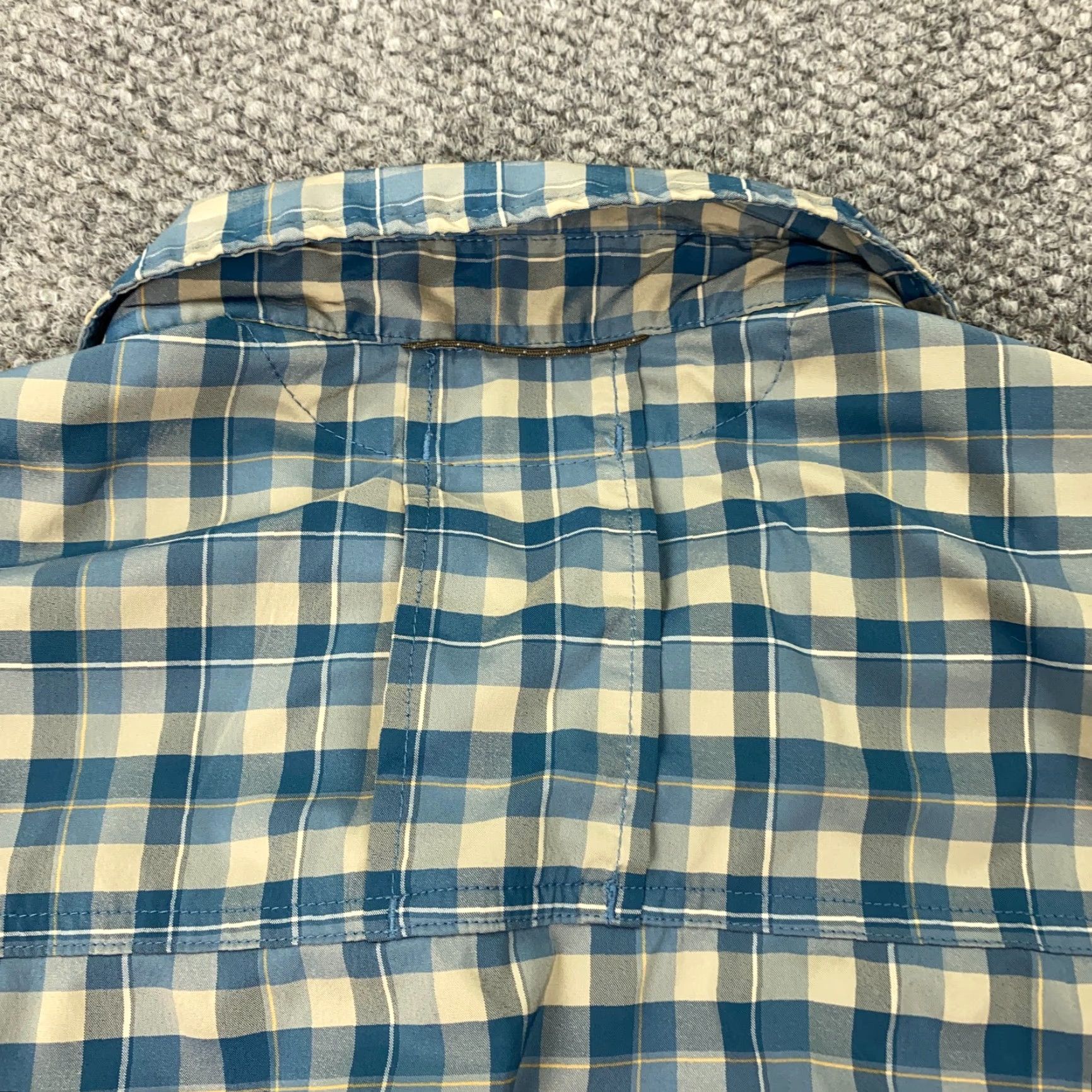 Vintage REI Shirt Mens Large Blue Plaid Lined Vented Hiking Outdoors Casual Stretch Shirt Size US L / EU 52-54 / 3 - 7 Thumbnail