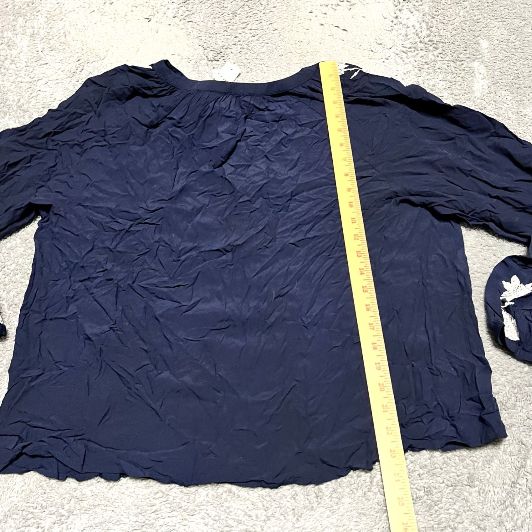 Loft LOFT Shirt Womens XL Blouse Embroidered Long Sleeve Navy Blue India Women XL Blouse Size XL / US 12-14 / IT 48-50 - 6 Thumbnail