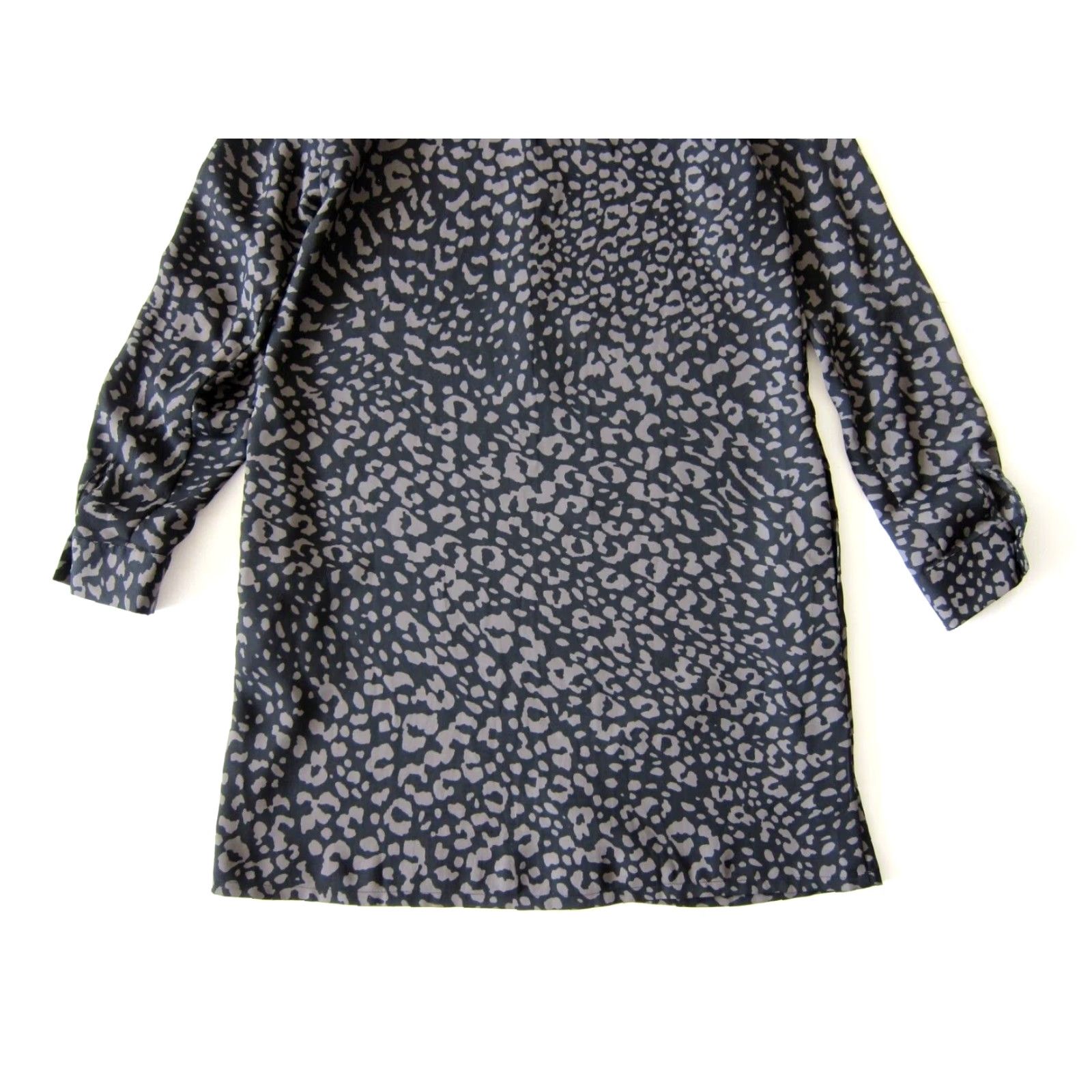 Ann Taylor VINTAGE Ann Taylor Loft Leopard Shirt Dress Small with Pockets Long Sleeve Collared Knee Length Black Grey Leopard Pattern Women Shirt Dress? Size S / US 4 / IT 40 - 6 Thumbnail