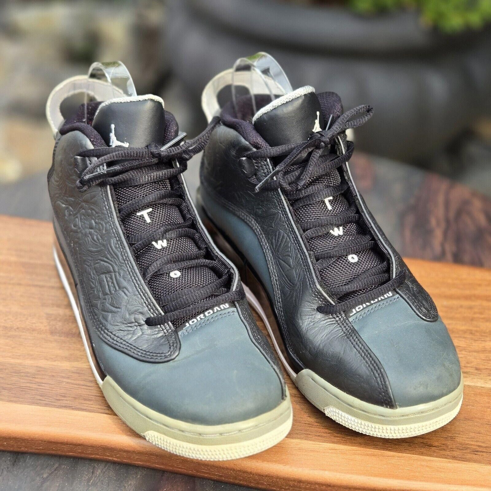 Designer Nike Air Jordan Dub Zero Charcoal Wolf SZ 7Y 311047-004 AS2 Size US 7 / EU 40 - 3 Thumbnail