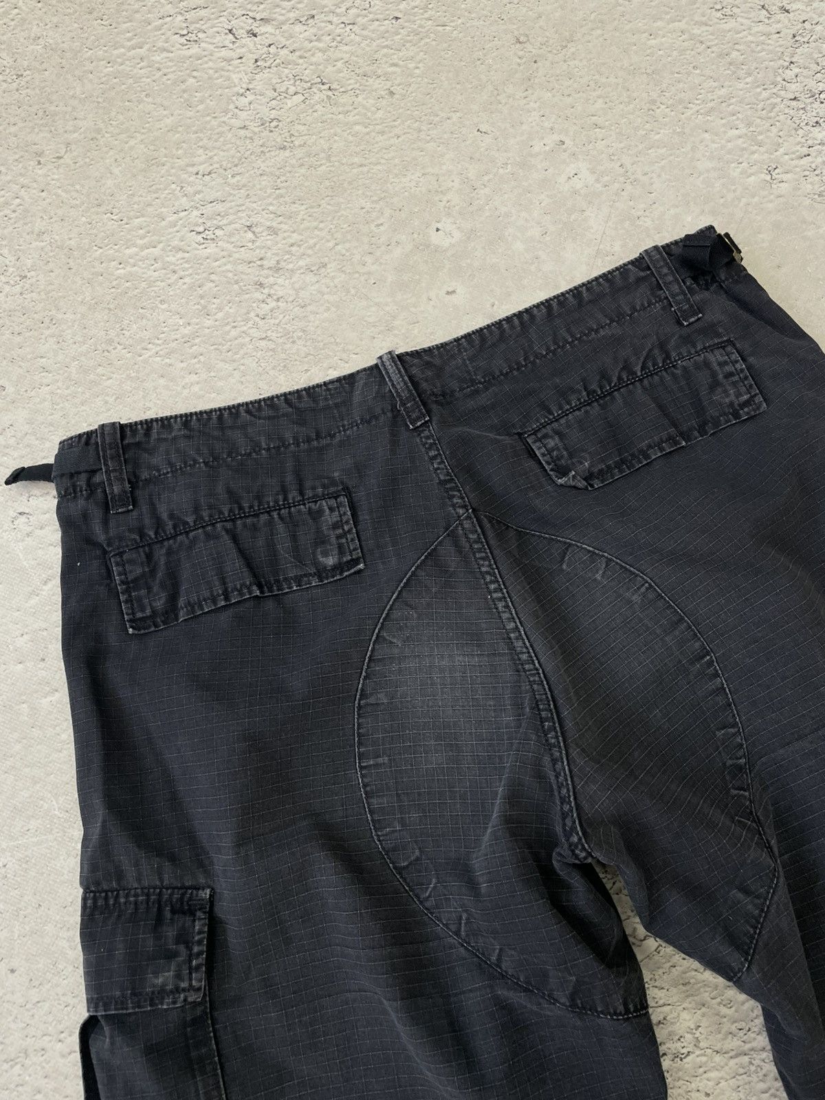 Carhartt Carhartt washed cargo pants shorts y2k skater vintage Size US 33 - 8 Thumbnail