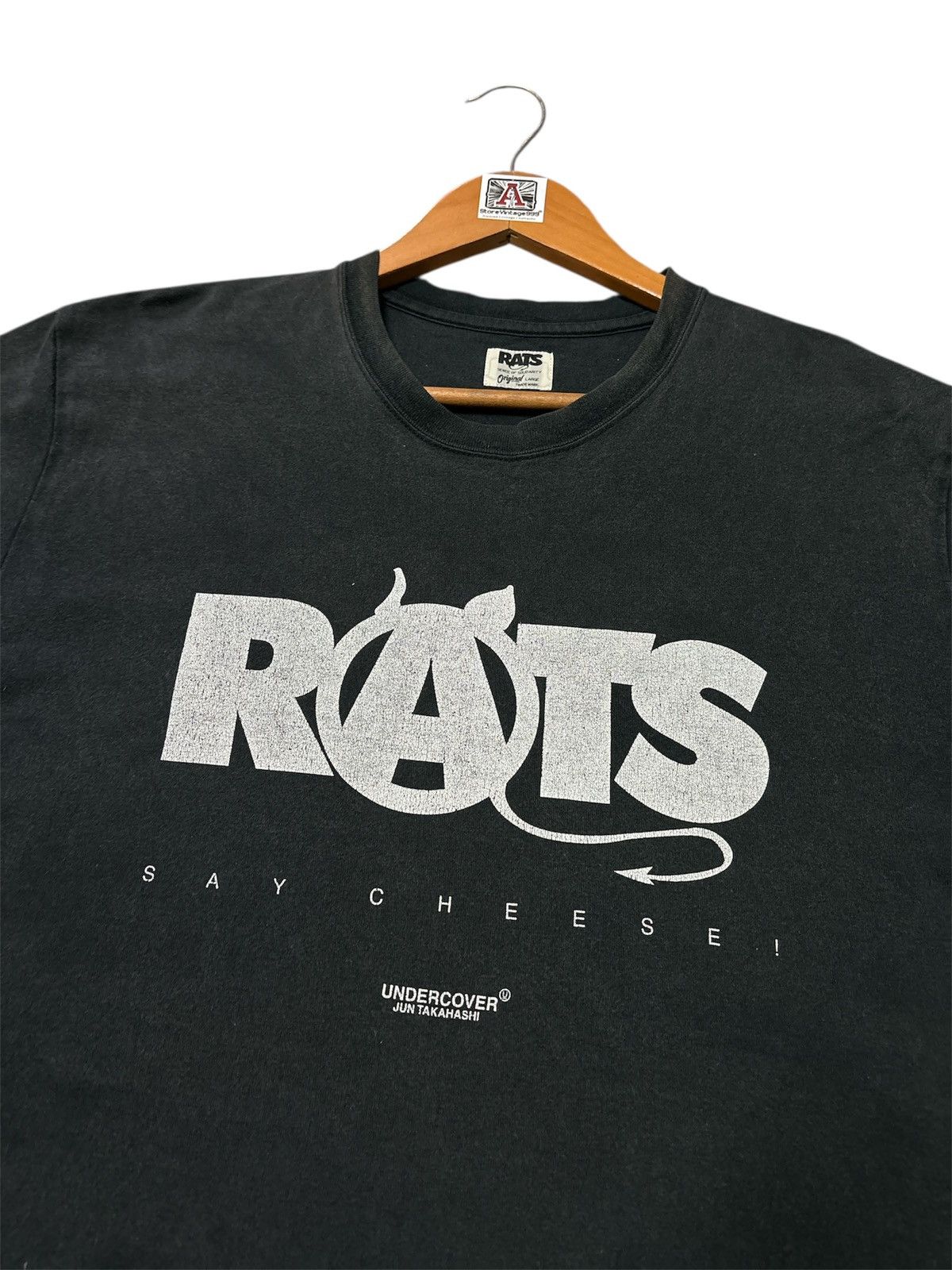 Takahiromiyashita The Soloist. × Undercover 💸BINDING OFFER💸UNDERCOVER X RATS “SAY CHEESE!” TSHIRT TEE🔥 Size US L / EU 52-54 / 3 - 4 Thumbnail