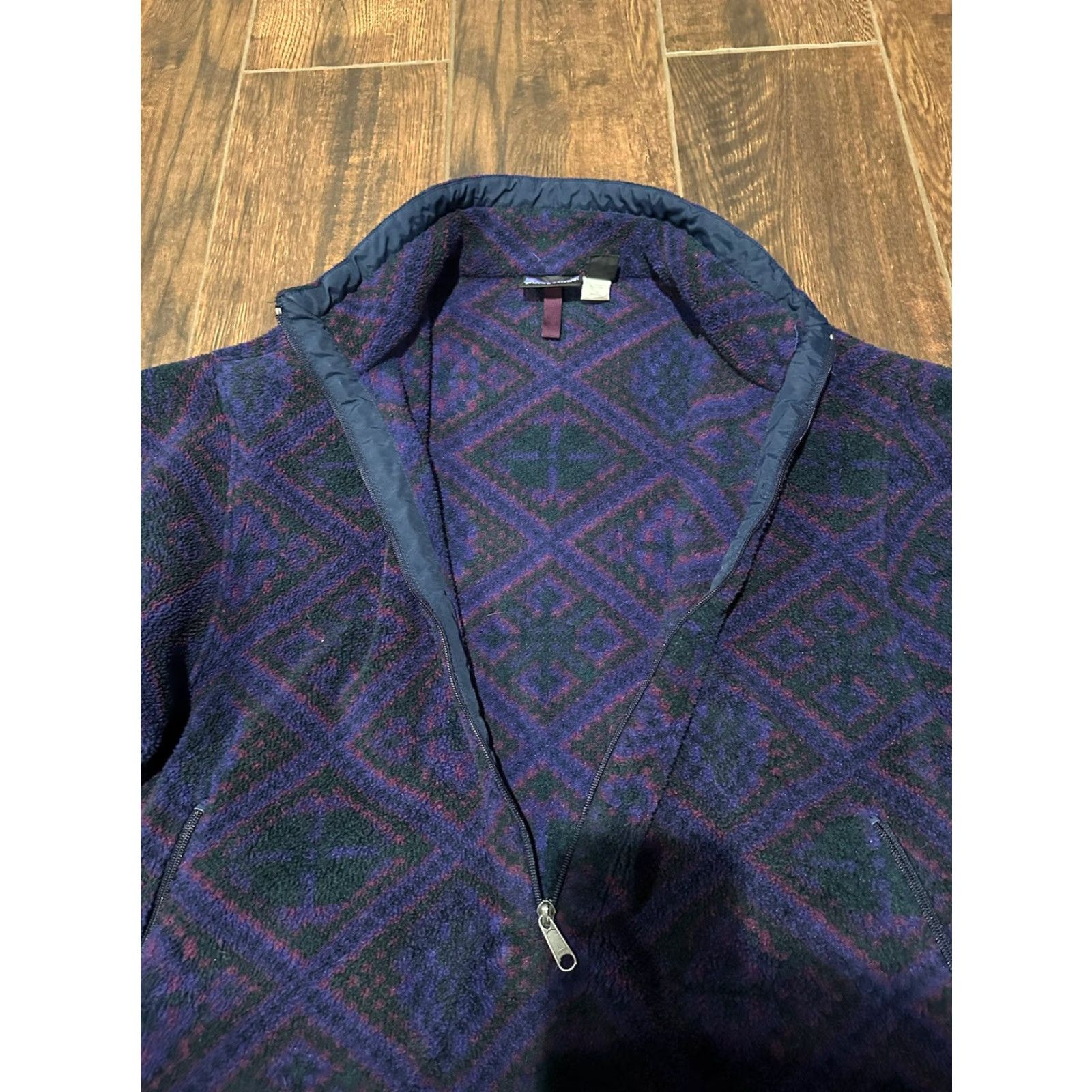 Patagonia VINTAGE Patagonia Half Zip Aztec 90s Fleece Pullover Sz Large Size US L / EU 52-54 / 3 - 6 Thumbnail