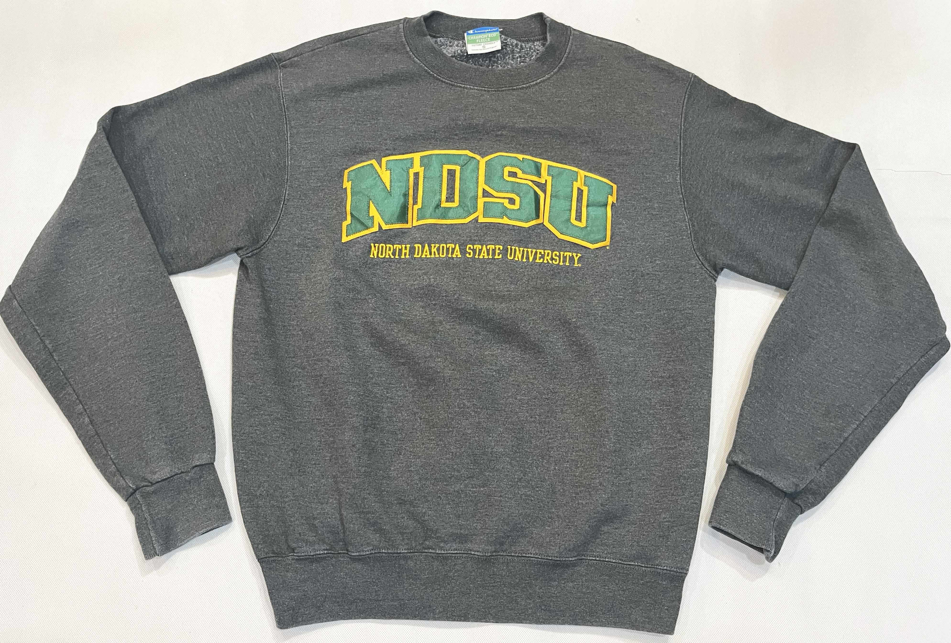 Champion × Vintage Vintage Champion NDSU North Dakota State Bison Sweatshirt Size US S / EU 44-46 / 1 - 1 Thumbnail