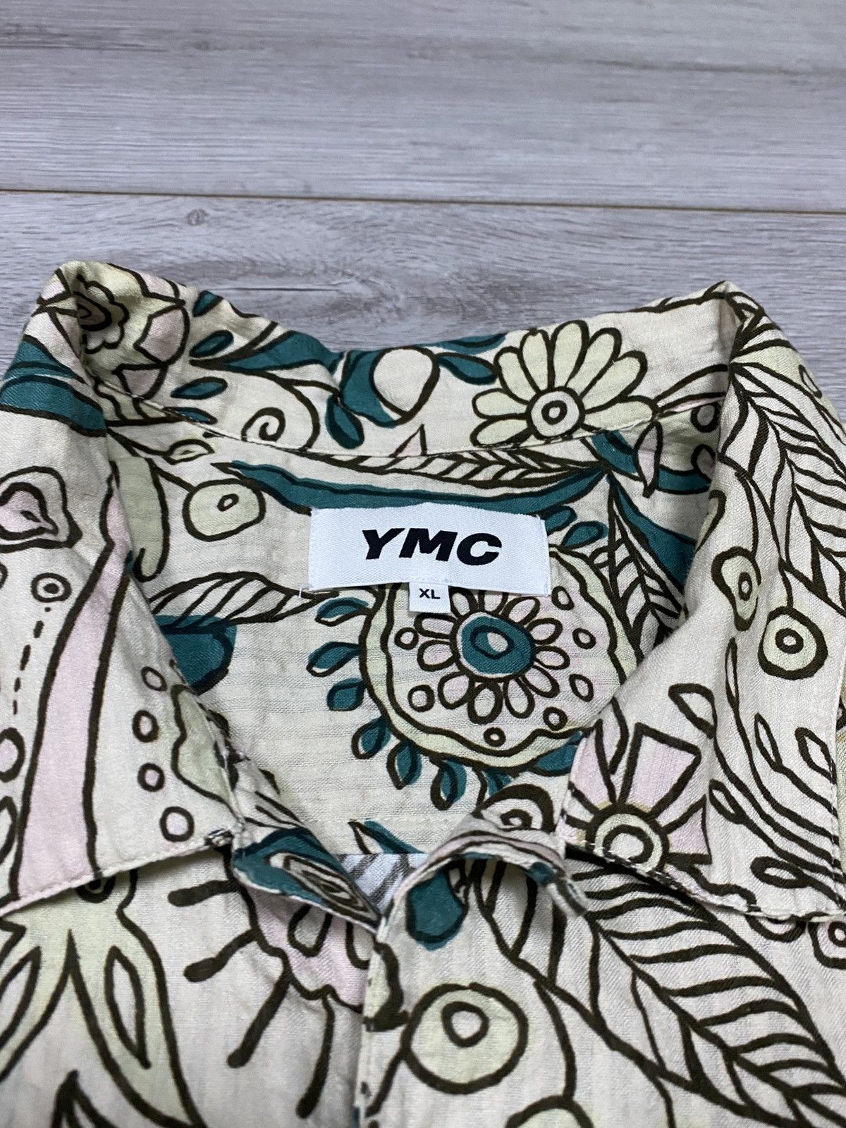 YMC YMC all over print Hawaii shirt buttons, flowers floral Size US XL / EU 56 / 4 - 4 Thumbnail