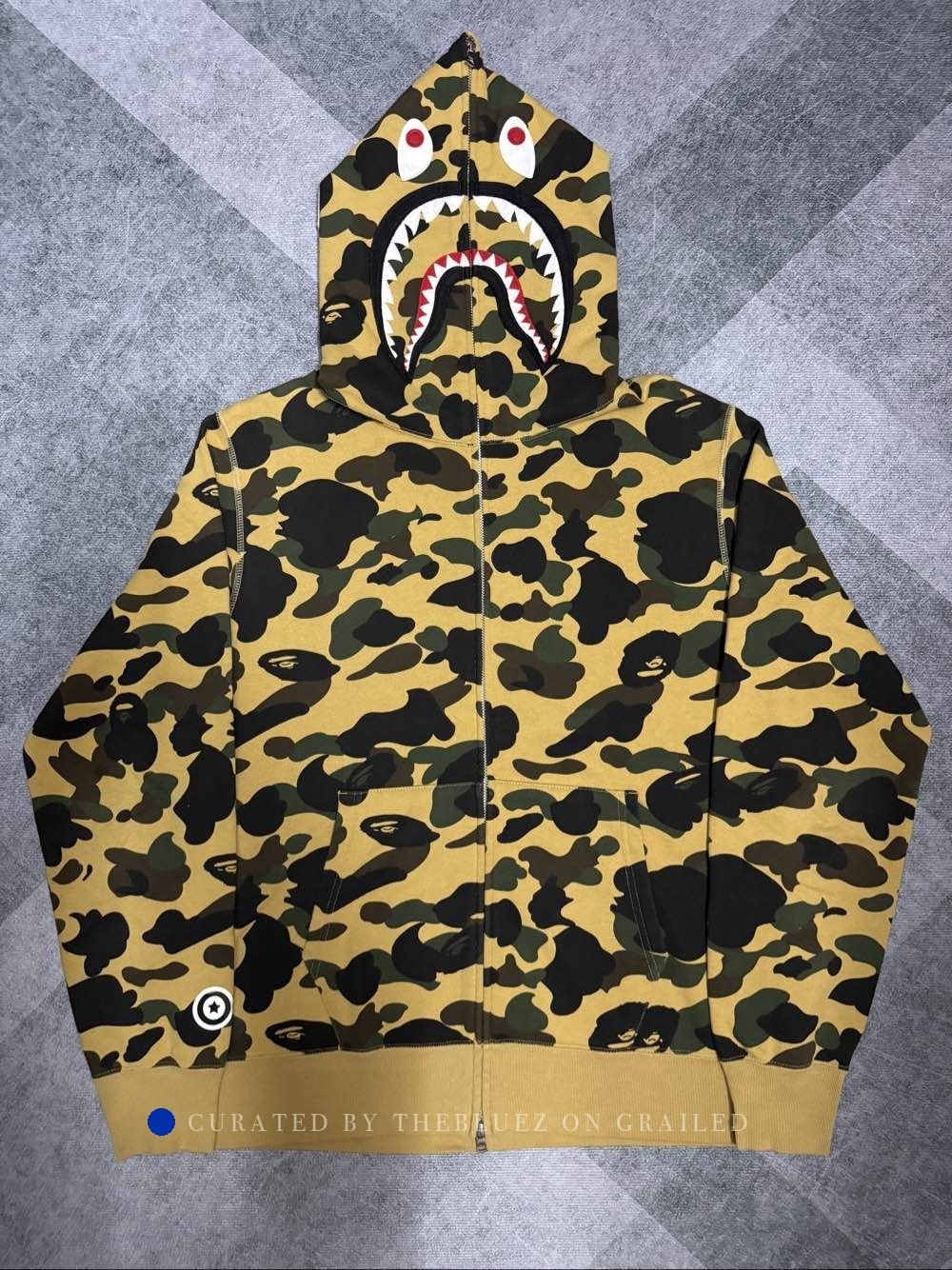 Bape Camo Shark Full Zip Hoodie in Multi Size US XL / EU 56 / 4 - 1 Thumbnail