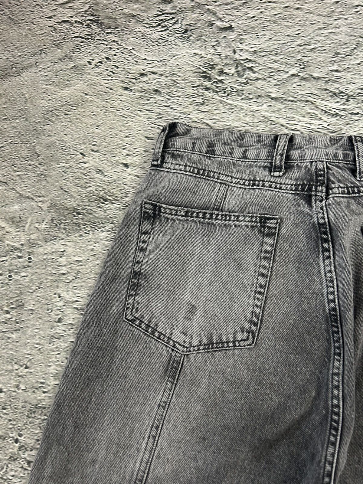 Han Kjobenhavn Han Kjobenhavn grey jeans baggy denim pants Size US 31 - 3 Thumbnail