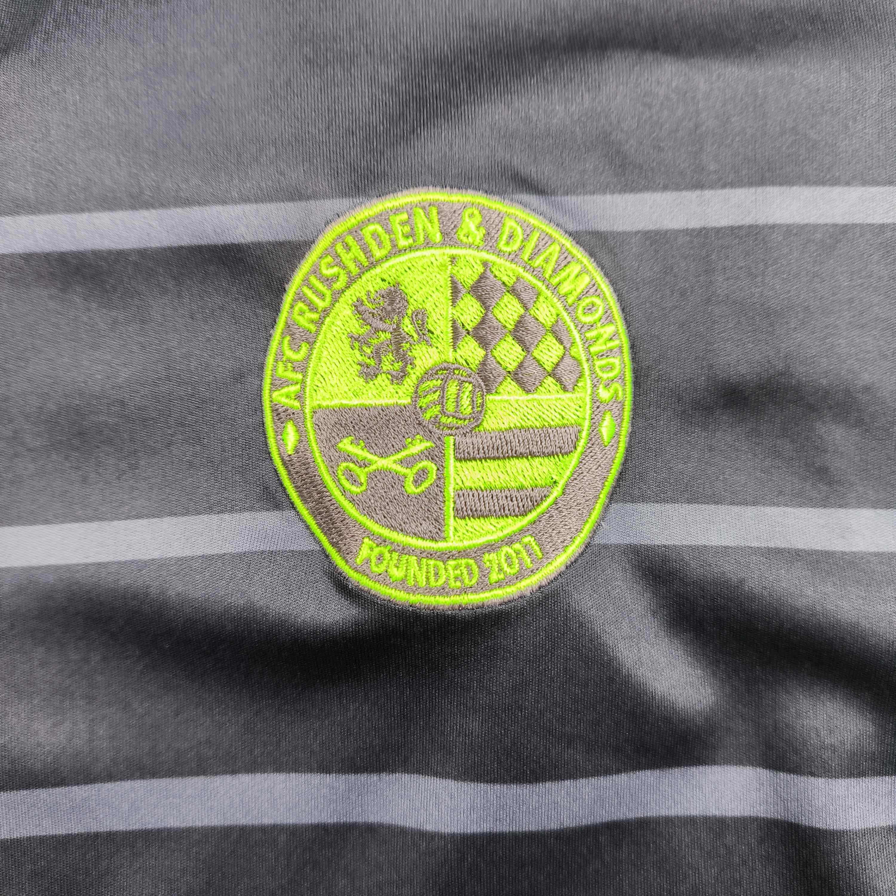 Macron Rushden & Diamonds 17-19 Macron third football jersey size S Size US S / EU 44-46 / 1 - 4 Thumbnail