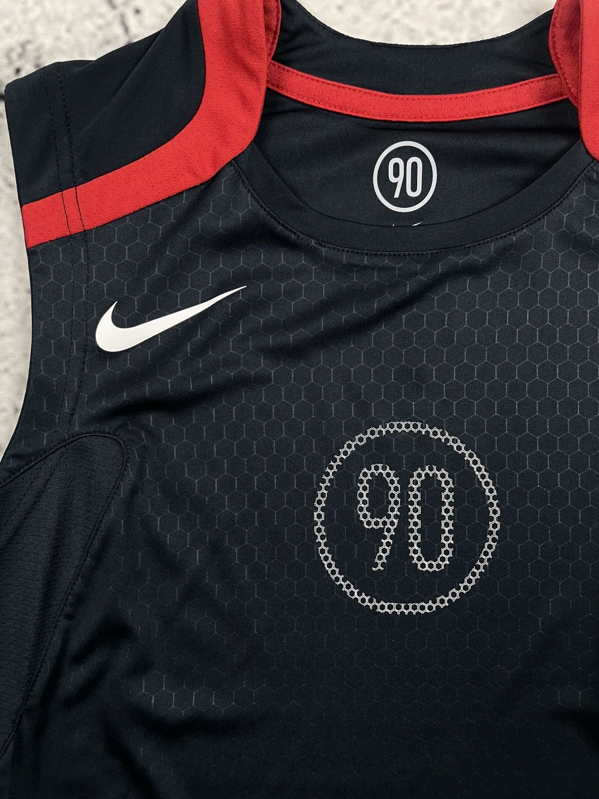 Nike (Men’s) Nike S – FIFA Street Training Tank Top Streetwear Size US S / EU 44-46 / 1 - 9 Thumbnail