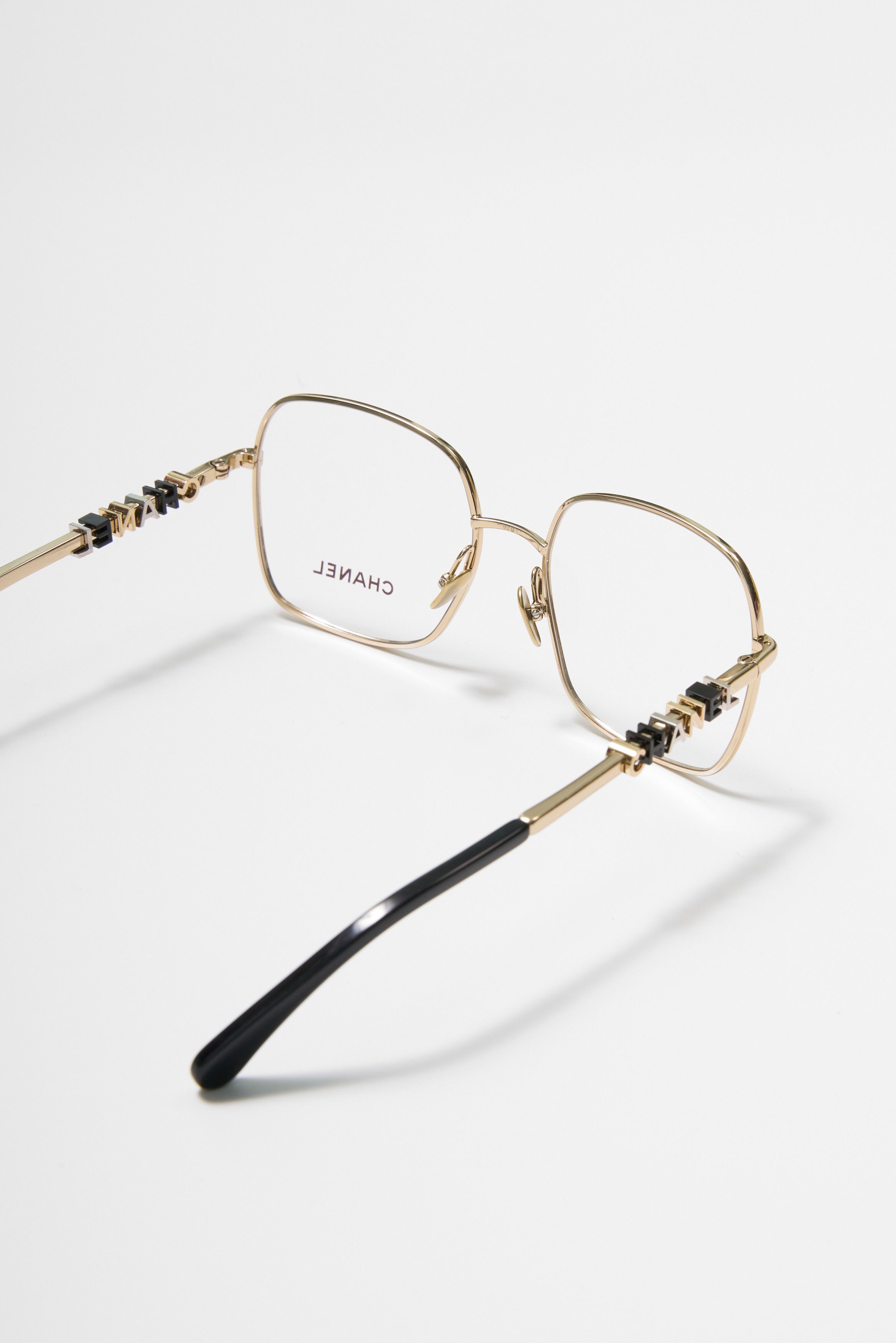 Chanel CHANEL 0CH2215 C395 Sunglasses GOLD Size ONE SIZE - 2 Thumbnail