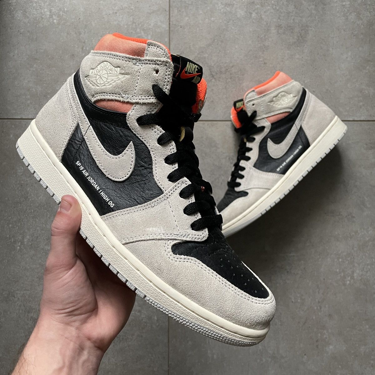 2019 Air Jordan 1 Retro High OG Neutral Grey SP
