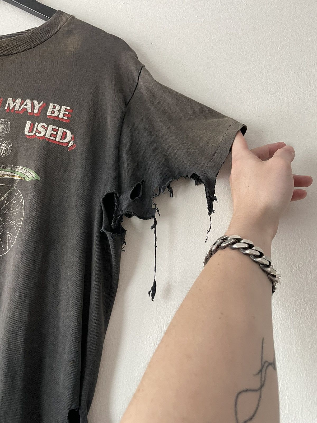 Harley Davidson VINTAGE 80'S THRASHED FADED HARLEY DAVIDSON T-SHIRT Size US L / EU 52-54 / 3 - 11 Thumbnail