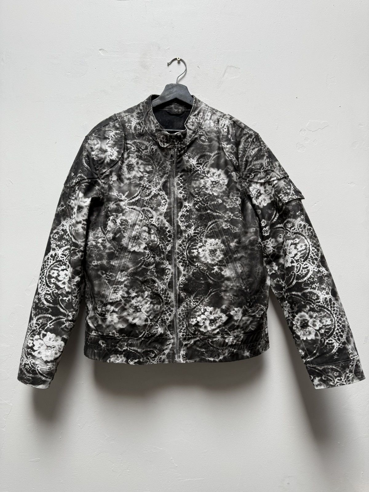 Other 5 Zip Painted White Floral Jacket Size US L / EU 52-54 / 3 - 2 Thumbnail