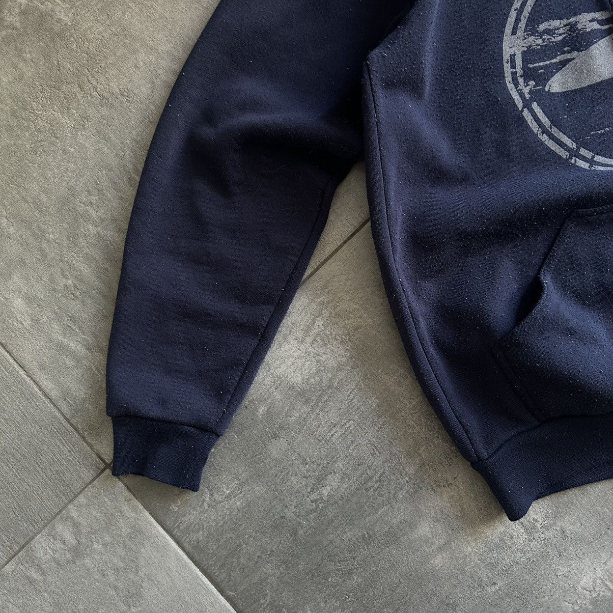 Vintage Vintage Byron Bay Hoodie Big Logo Surf Wear Y2K 00s Fitted Size US M / EU 48-50 / 2 - 3 Thumbnail
