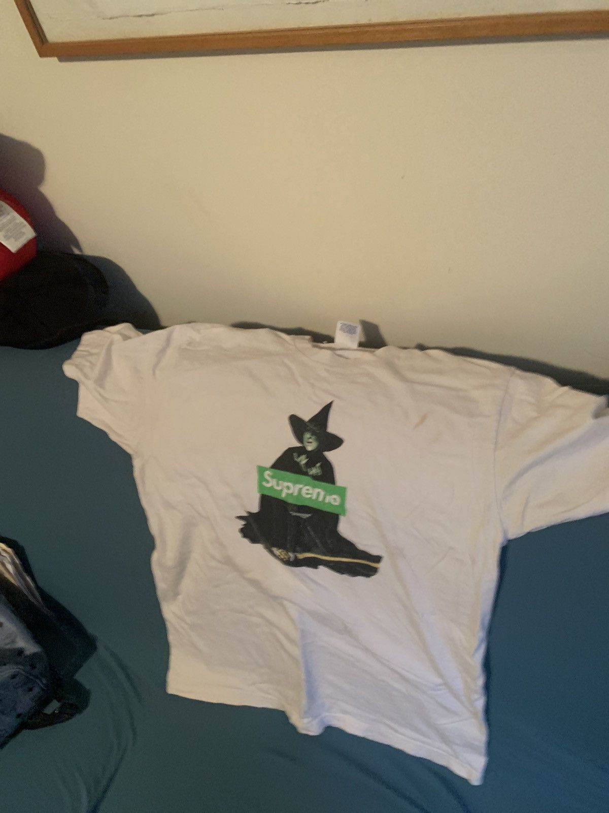 Supreme Supreme wicked witch box logo Size US L / EU 52-54 / 3 - 2 Thumbnail