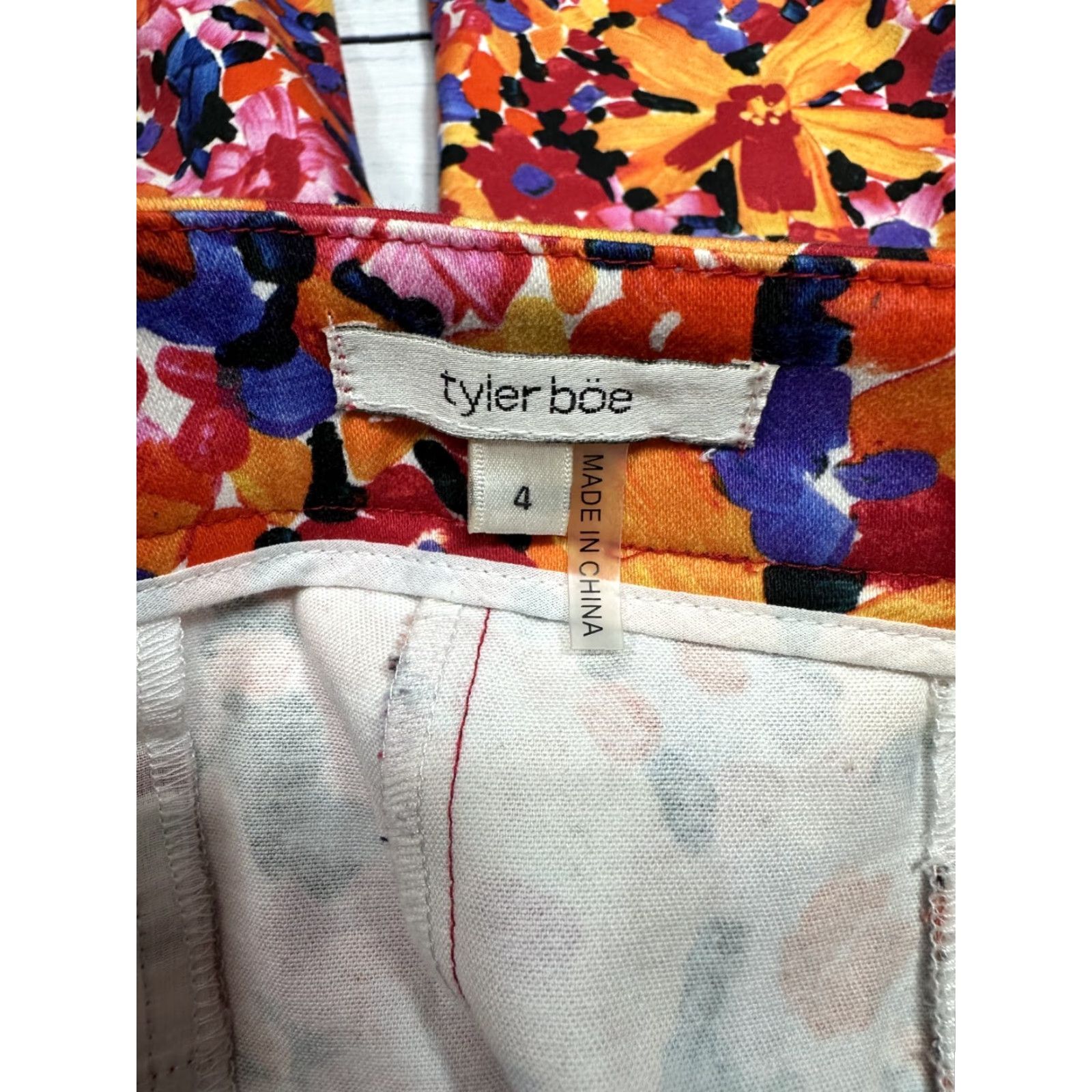 Vintage Tyler Boe Women's Floral Pants Straight Leg Casual Party Sz 4 Red Orange Cotton Blend Inseam 28.5in Womens Size 27" / US 4 / IT 40 - 4 Thumbnail