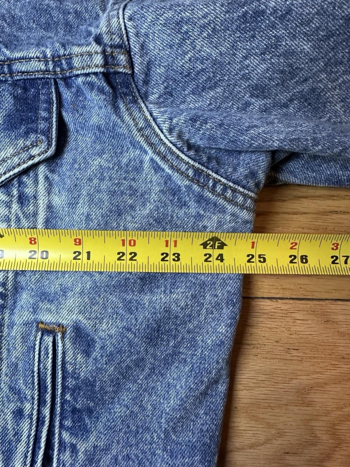 Levi's VINTAGE LEVIS ACID STONE WASHED DENIM JACKET SIZE XL USA Size US XL / EU 56 / 4 - 3 Thumbnail