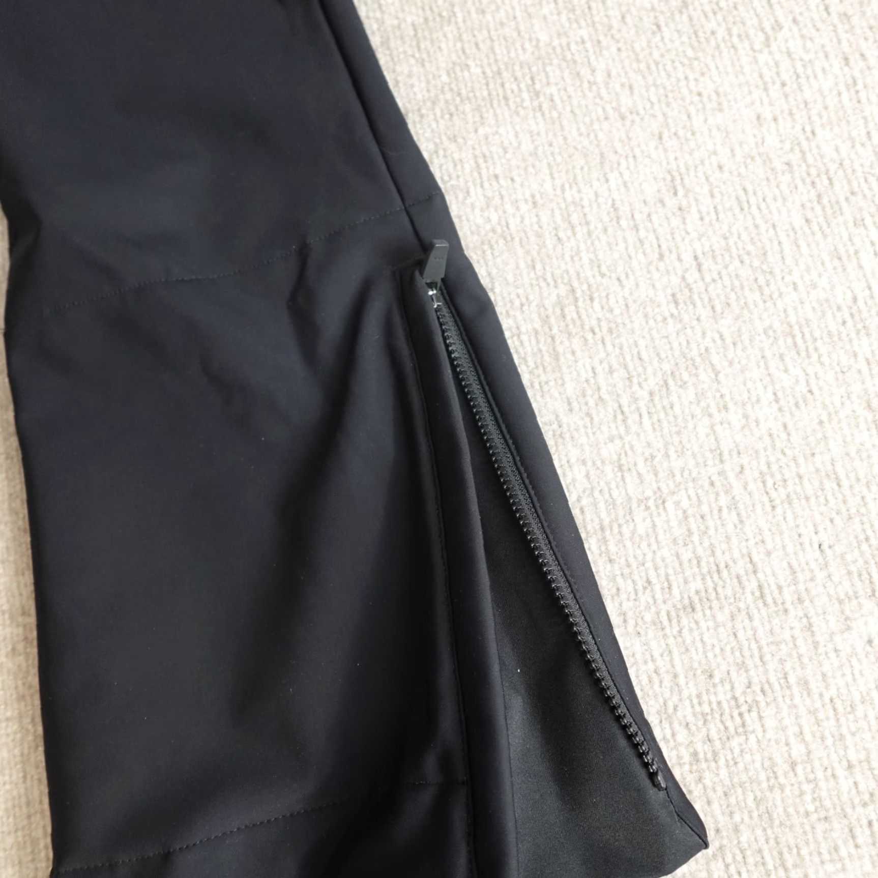 Obermeyer VINTAGE Obermeyer Womens Pants 12 Tall Black Winter Snowboarding The Bond Pant II Size 34" / US 12 / IT 48 - 5 Thumbnail