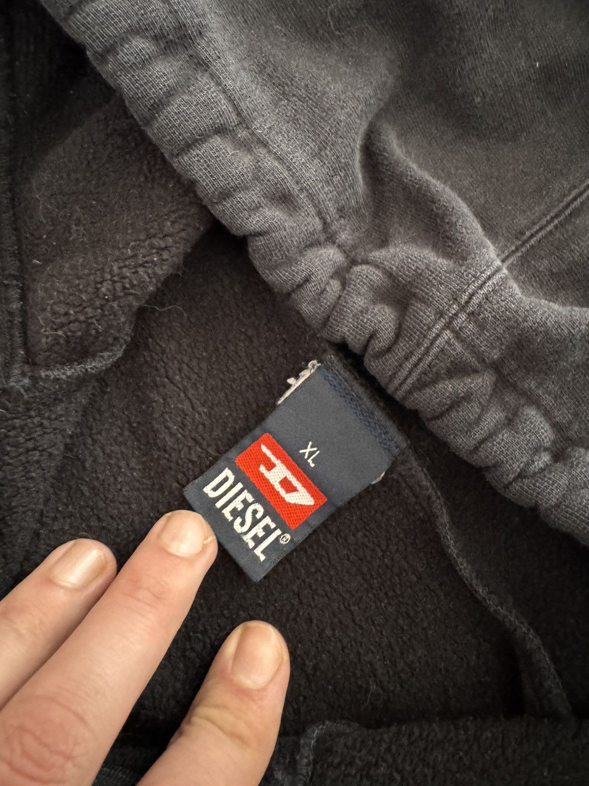 Diesel 90s Vintage Diesel Black Hoodie Size US XL / EU 56 / 4 - 5 Thumbnail