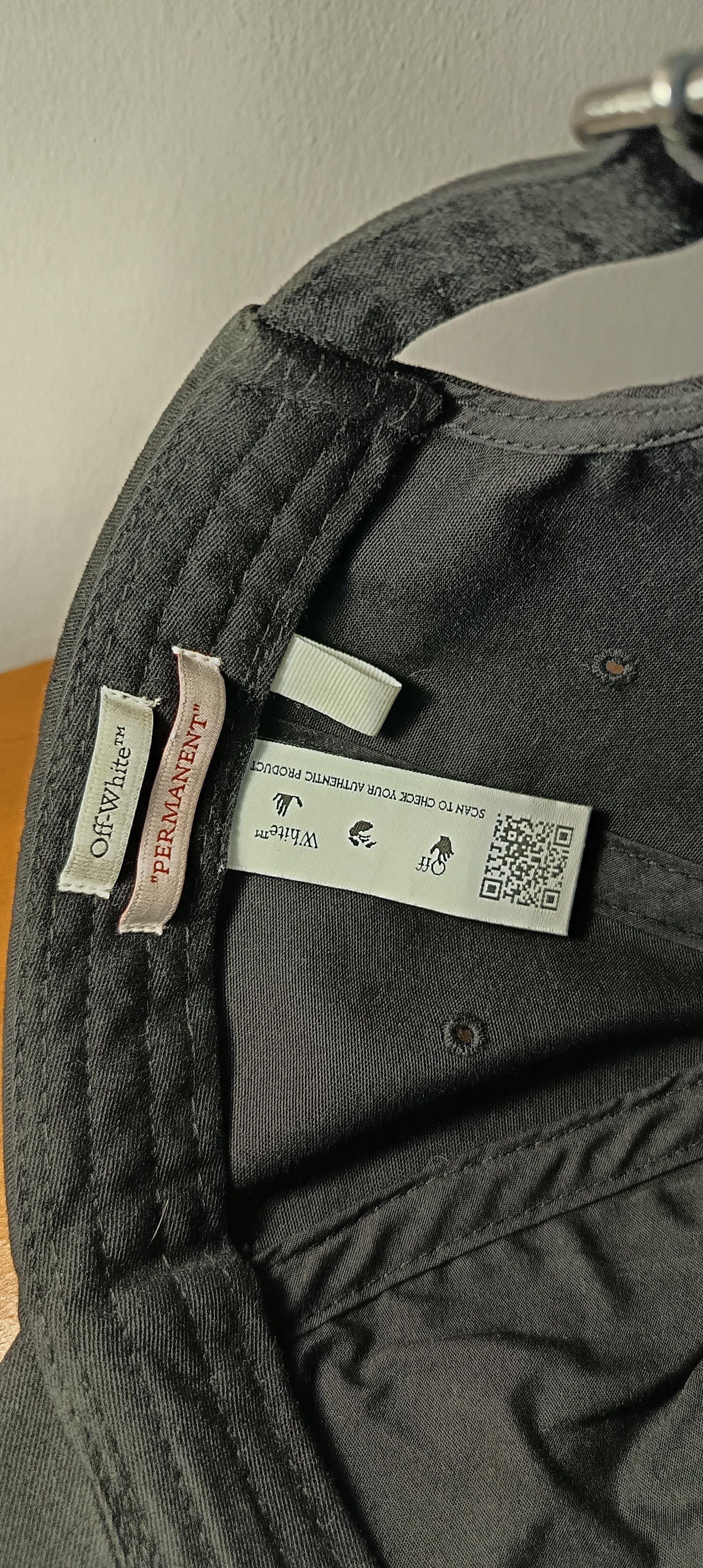 Off-White Off White Permanent Arrow Baseball Cap Black Size ONE SIZE - 6 Thumbnail