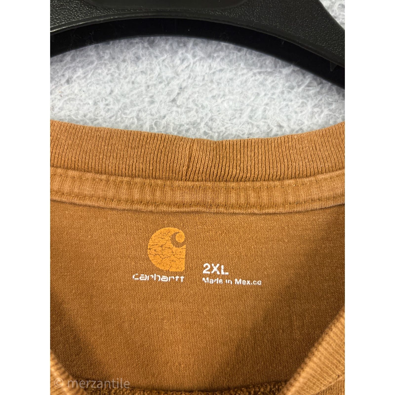 Carhartt Carhartt Mens T-Shirt 2XL Yellow Short Sleeve Crew Neck 100% Cotton Pocket K195 Size US XXL / EU 58 / 5 - 3 Thumbnail