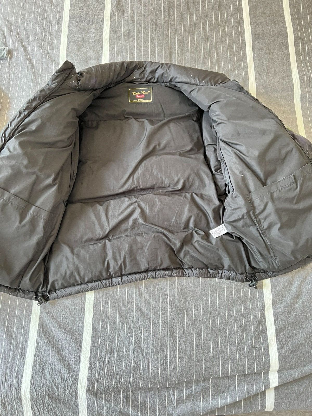 Public Enemy × Supreme × Undercover Supreme undercover public enemy down jacket Size US M / EU 48-50 / 2 - 3 Thumbnail