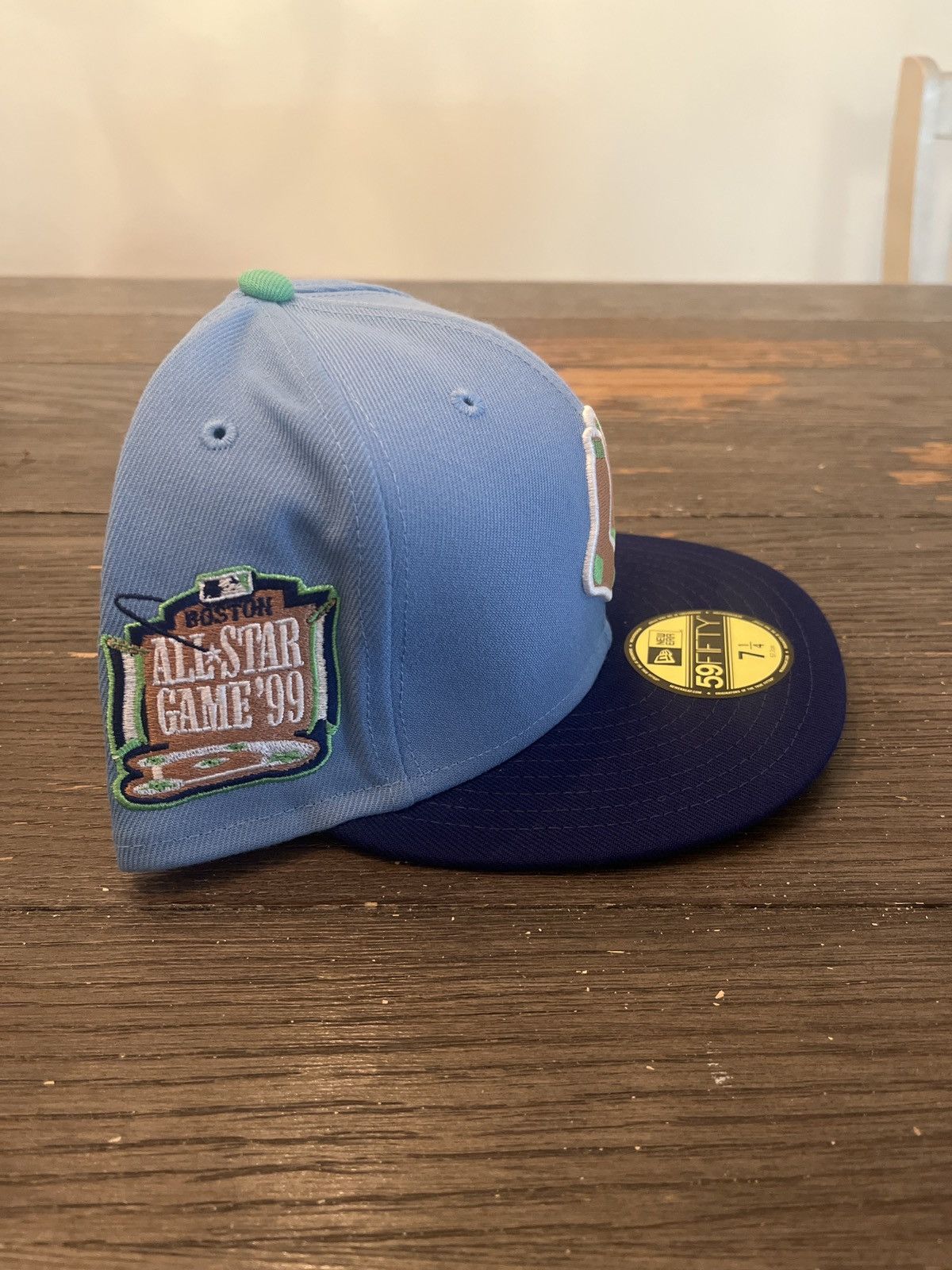 New Era Exclusive Fitted Boston Red Sox Refreshing Pack Size 7 1/2 Size ONE SIZE - 2 Thumbnail